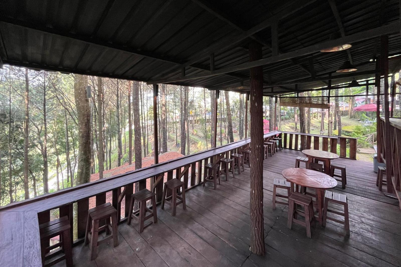 Alas Pacet By Twospaces, Mojokerto ภายนอก รูปภาพ
